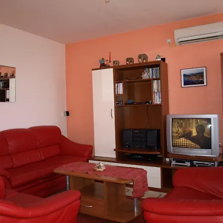 Prázdninový dům Holiday Paula *
